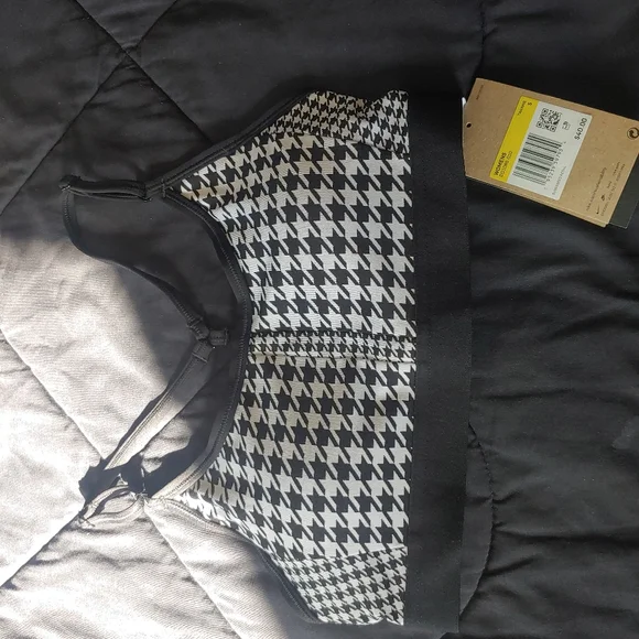 Nike Sports Tank top Bra Dri Fit padded Women's BNWT - Picture 2 of 10